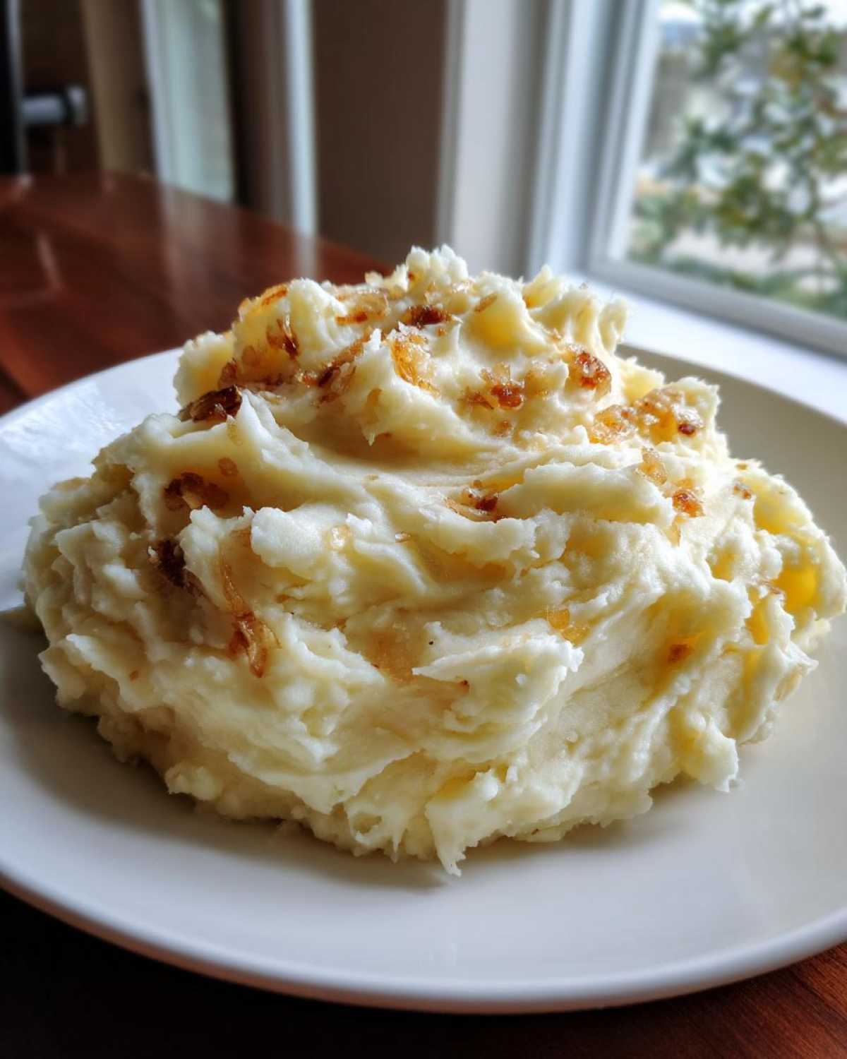 Roasted Garlic Mashed Potatoes - detail 4