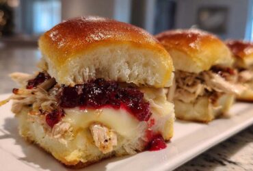Turkey Cranberry Sliders