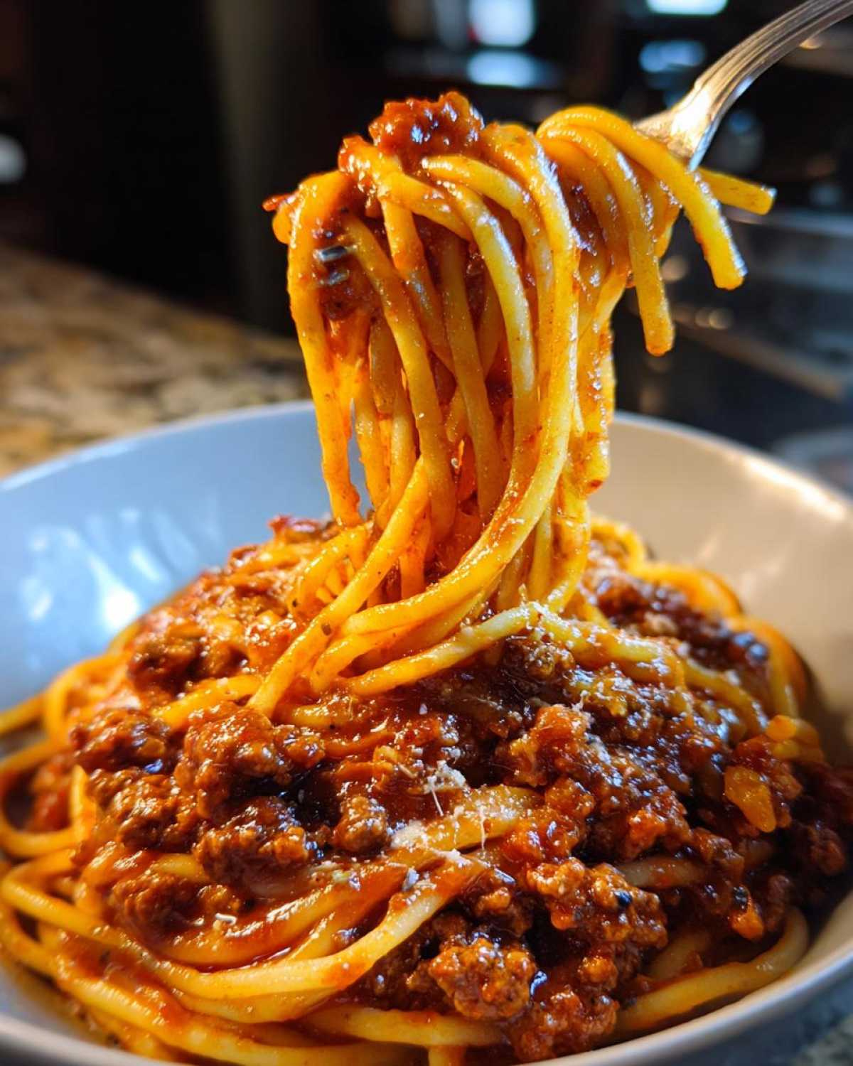 bolognese sauce - detail 3