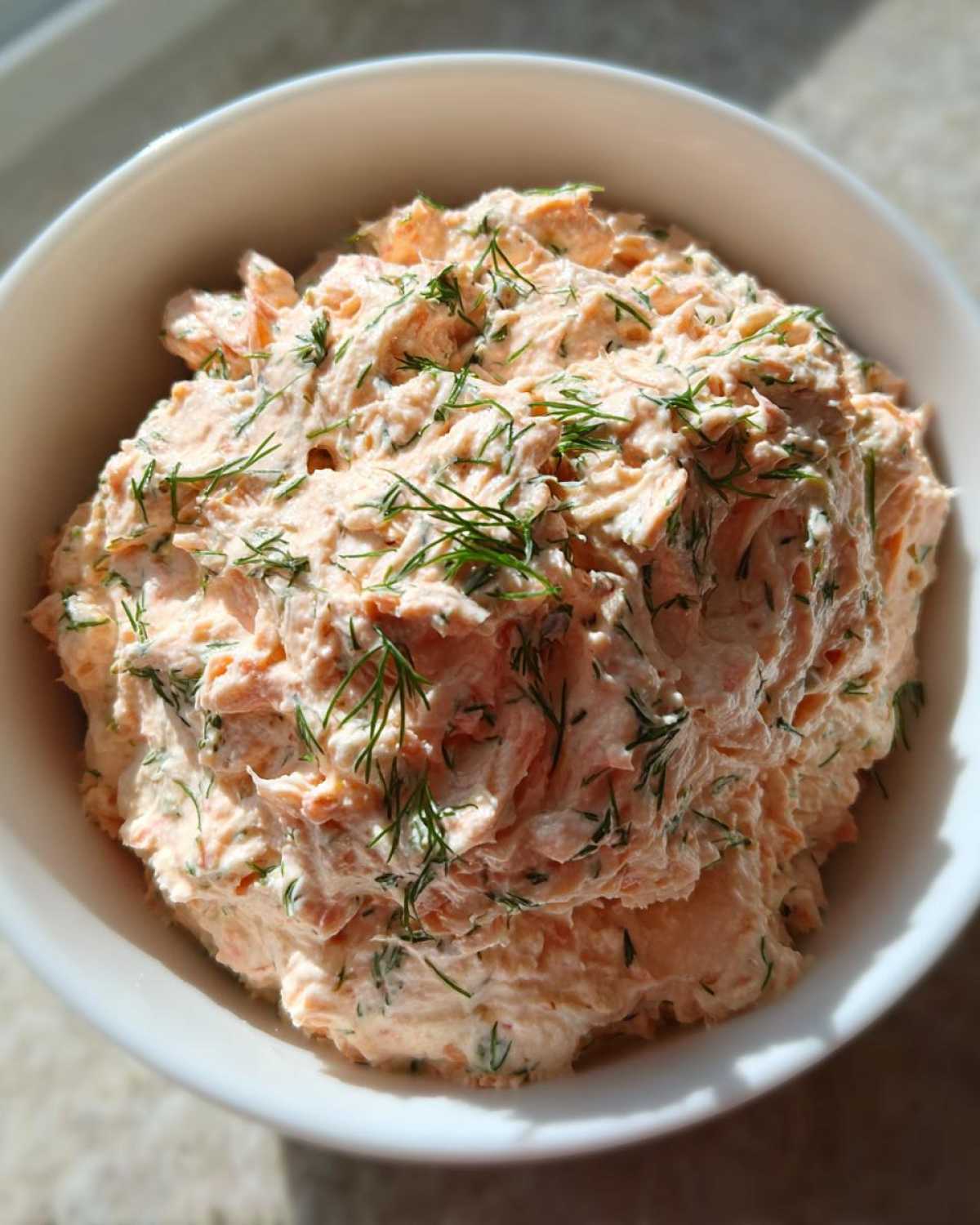 smoked salmon dip - detail 1