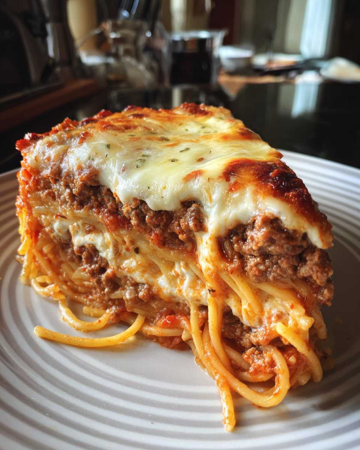 spaghetti pie - detail 4