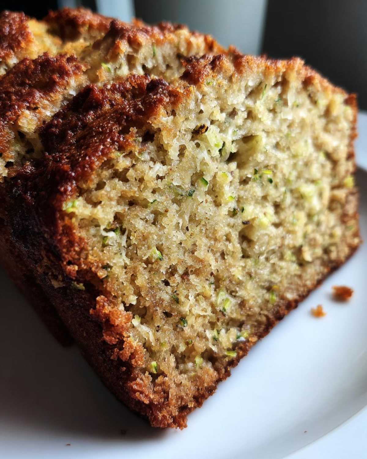 zucchini banana bread - detail 4